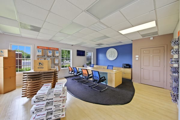 Lake Norman Living and Storage Excellence