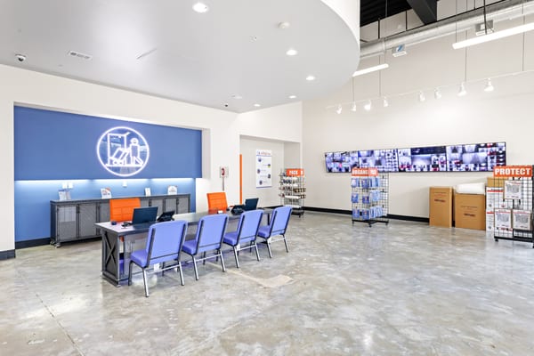 Houston's Premier Self Storage Facility