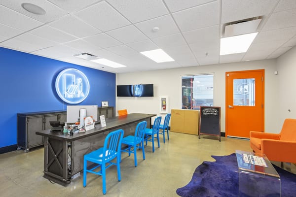387 Mc Farland Office2