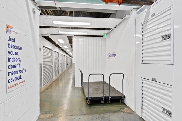 384 22nd Street Cart Storage