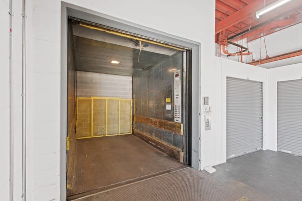 384 22nd Street Elevator
