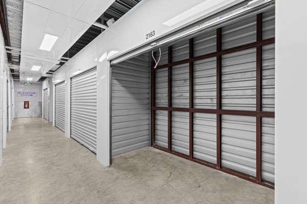 418 Liberty Park Indoor Unit5