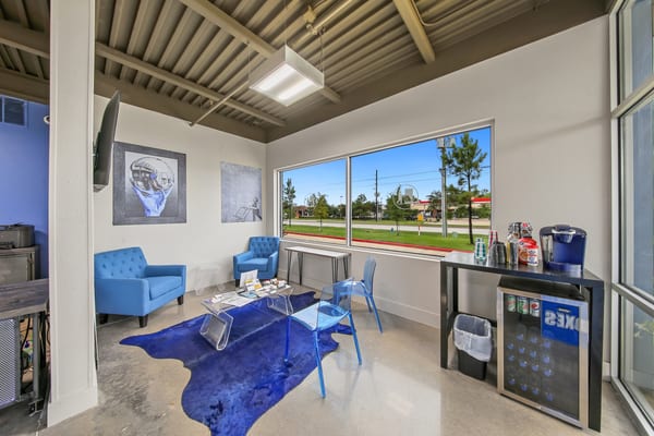 374 Barker Cypress Office4