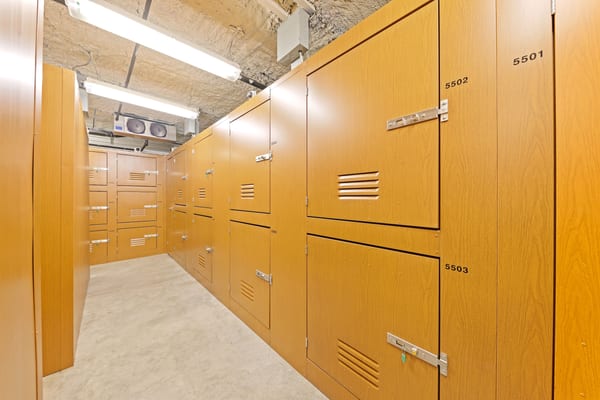 410 Eldridge Wine Storage2