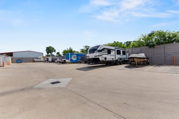 302 Greenhouse RV