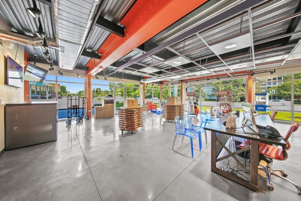 340 Ladson Road Office4