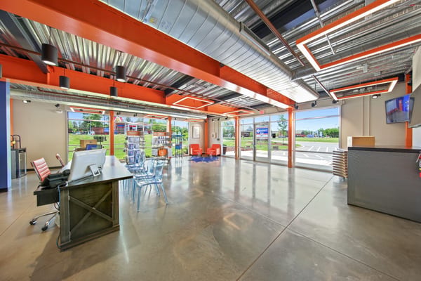 339 Lake Wylie Office3