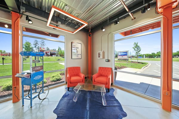 339 Lake Wylie Office4