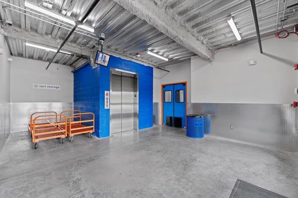 372 Maitland Cart Storage