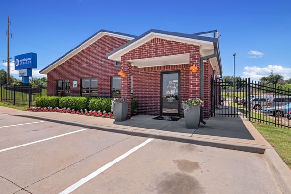 333 Midwest City Exterior Office