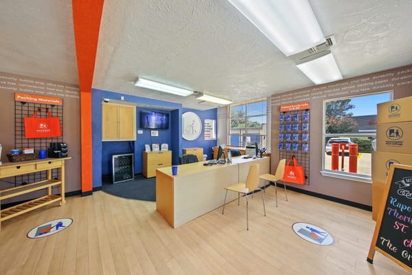 322 Babcock Rd Office