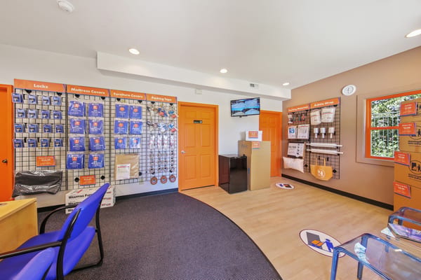 342 Spring Hill Office
