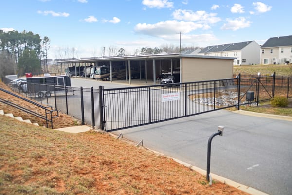 414 Hwy150 Gate