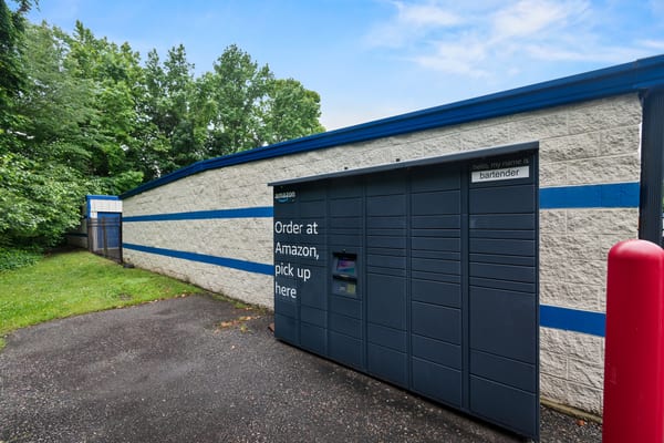 301 Yorktown Amazon Hub